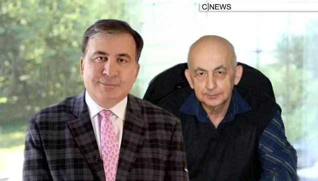 (ვიდეო) “ახლა გეტყვით კიდევ ერთ უდიდეს საიდუმლოს, რომელსაც მიშა მალავს და არავინ იცით…” – რას ამბობს მიხეილ სააკაშვილის მამა საკუთარ შვილზე