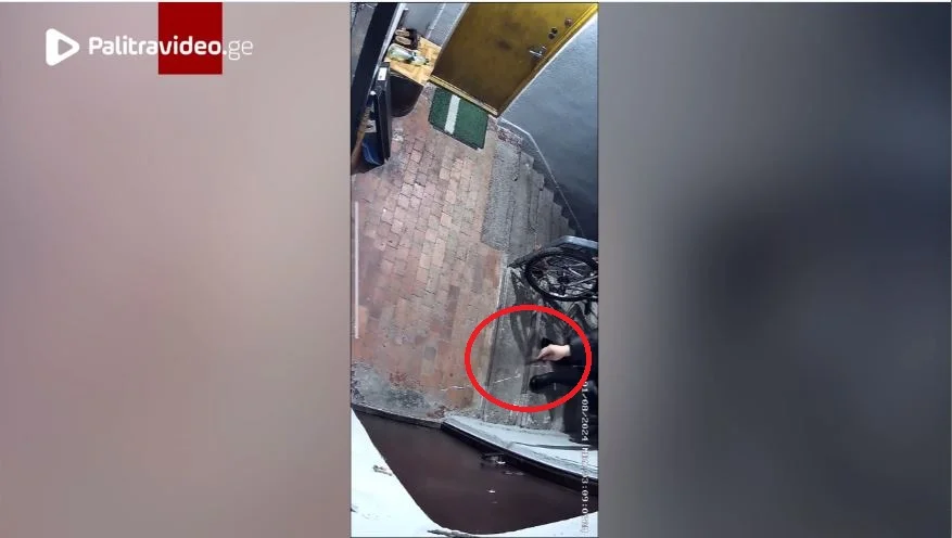 "ყველაფერი მიკანკალებს დილიდან, ღამით 03:08 საათზე ჩამოდის მე-9 სართულიდან და..." - რა კადრები დააფიქსირა სათვალთვალო კამერამ ლილოს დასახლებაში?