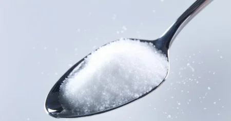 ძლიერი ხველა 1 ღამეში განკურნებადია. რეცეპტი, რომლითაც შვილებს ვმკურნალობ