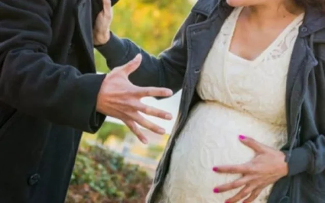 ‼️😮“საშინელება… 9 თვის ორსული ქმარმა სასიკვდილოდ სცემა…” – რას წერს აკა სინჯიკაშვილი‼️😮